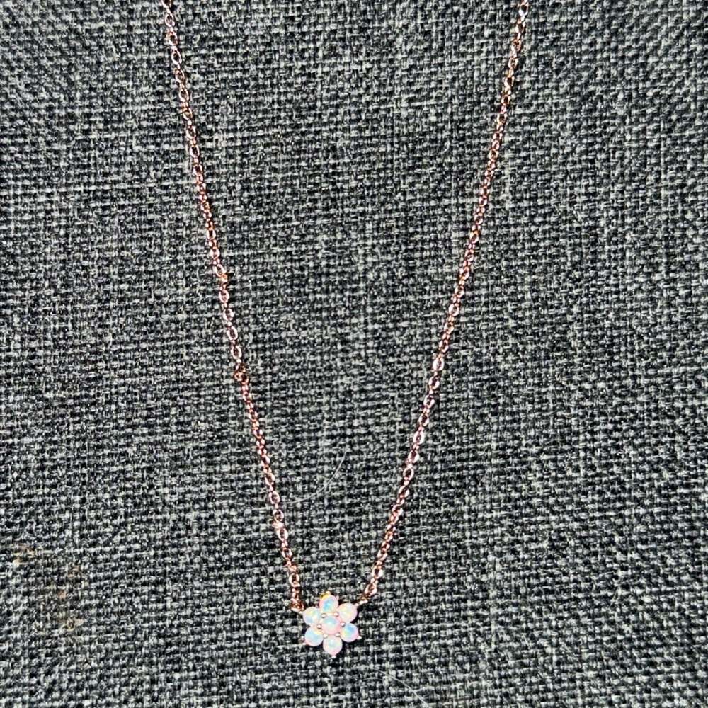 ✨2X Host Pick✨Opal Flower Necklace- Rose Gold - Picture 4 of 8